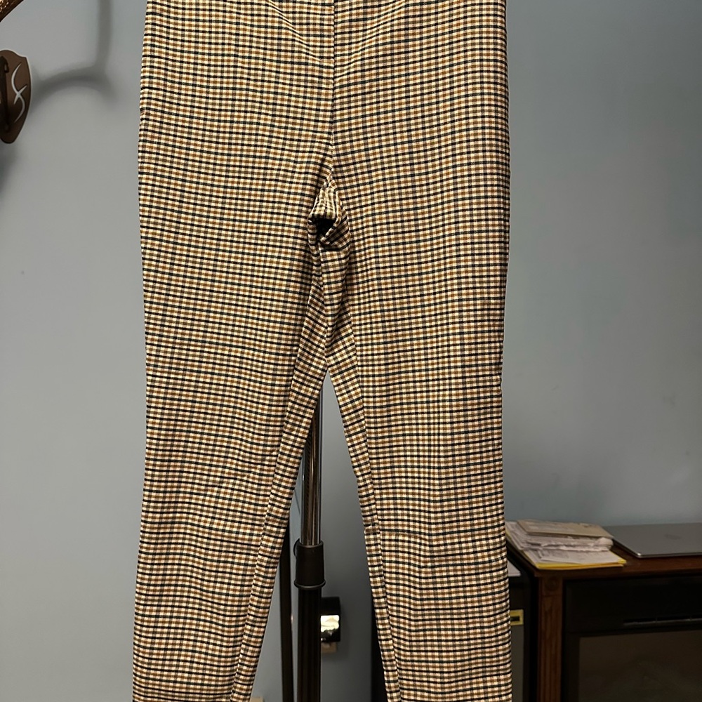 Woman’s Checkered Pants - Brown
